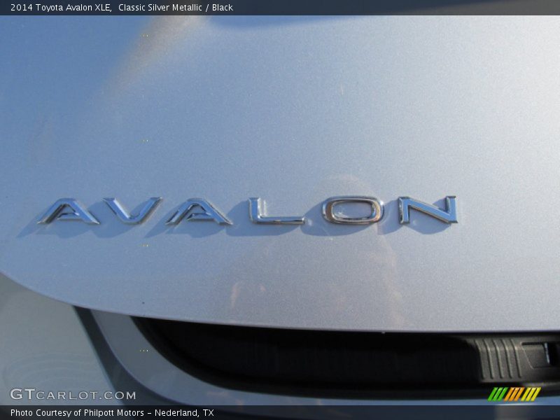 Classic Silver Metallic / Black 2014 Toyota Avalon XLE