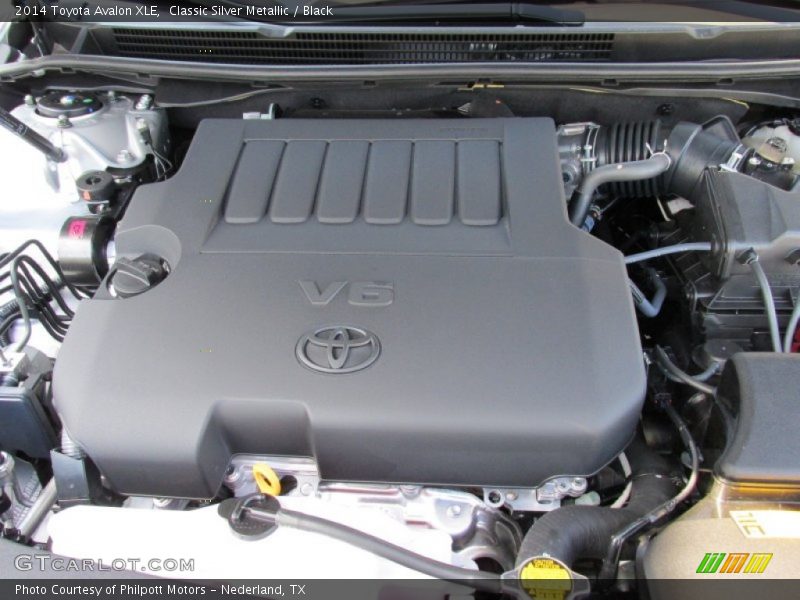 Classic Silver Metallic / Black 2014 Toyota Avalon XLE