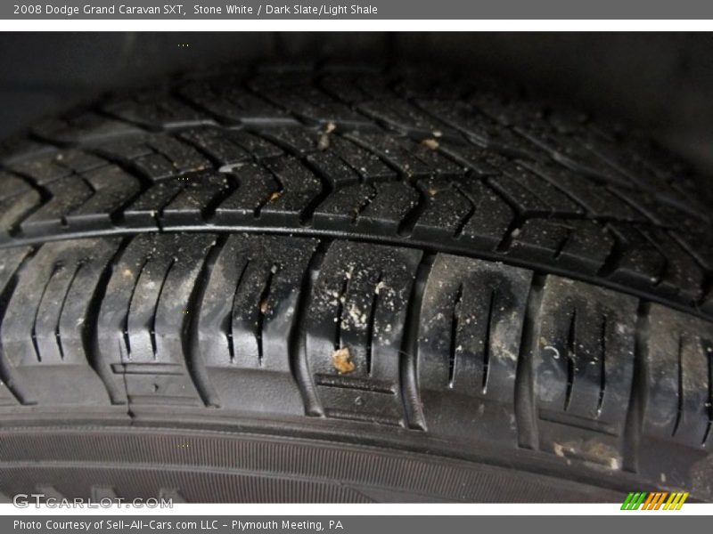 Stone White / Dark Slate/Light Shale 2008 Dodge Grand Caravan SXT