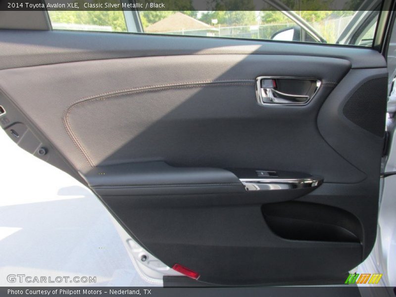 Classic Silver Metallic / Black 2014 Toyota Avalon XLE