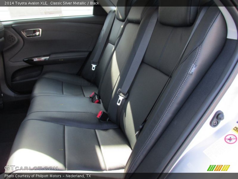 Classic Silver Metallic / Black 2014 Toyota Avalon XLE