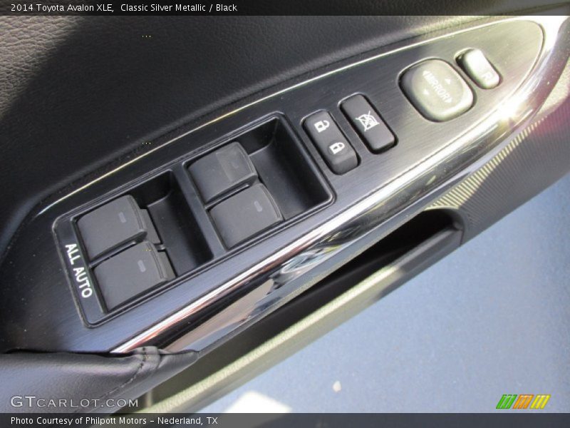Classic Silver Metallic / Black 2014 Toyota Avalon XLE