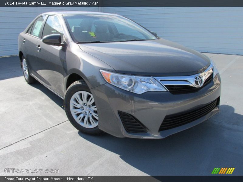 Magnetic Gray Metallic / Ash 2014 Toyota Camry LE