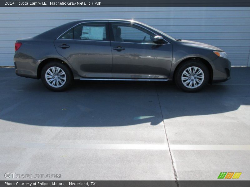 Magnetic Gray Metallic / Ash 2014 Toyota Camry LE