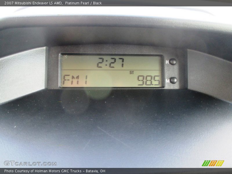 Platinum Pearl / Black 2007 Mitsubishi Endeavor LS AWD