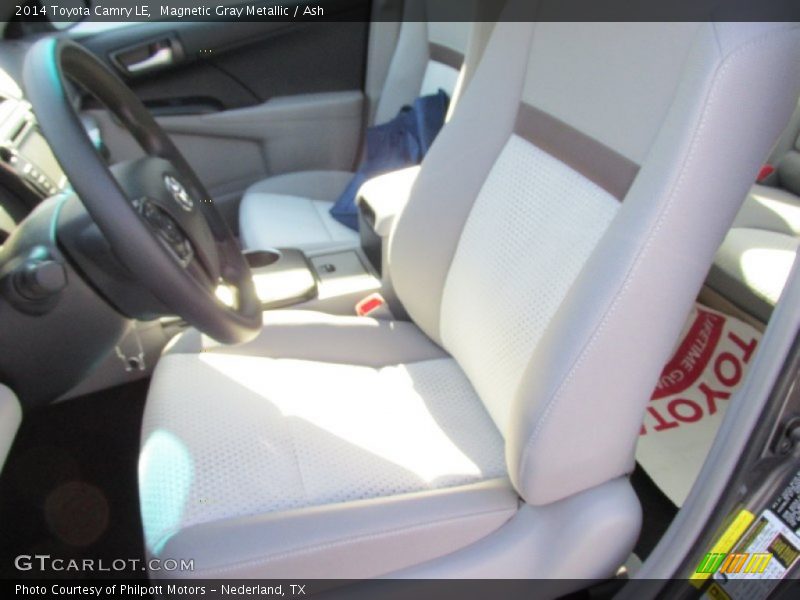 Magnetic Gray Metallic / Ash 2014 Toyota Camry LE
