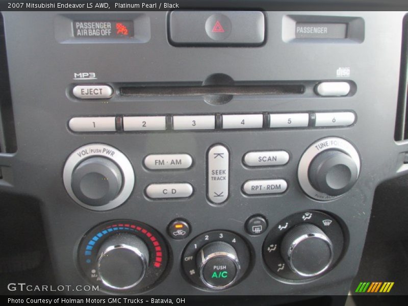 Controls of 2007 Endeavor LS AWD