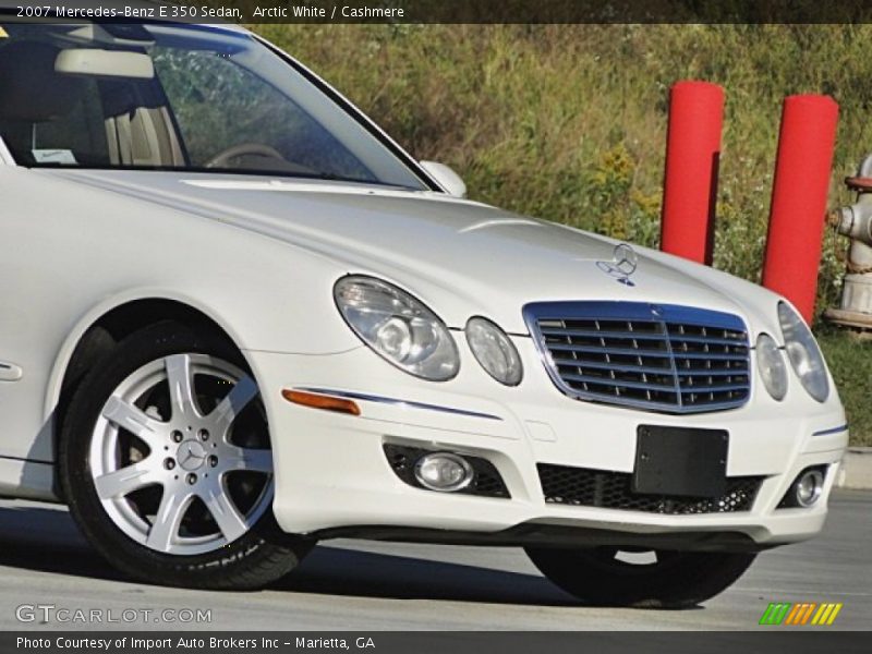 Arctic White / Cashmere 2007 Mercedes-Benz E 350 Sedan