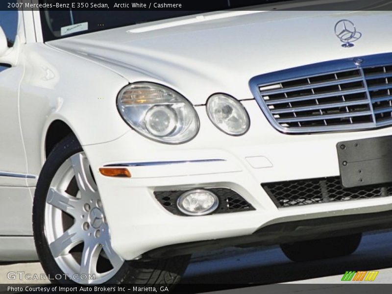 Arctic White / Cashmere 2007 Mercedes-Benz E 350 Sedan