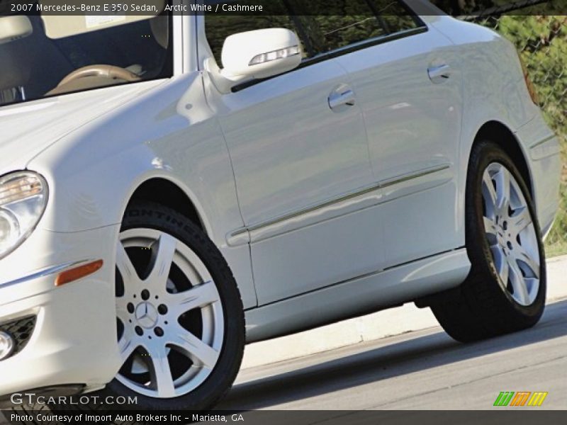 Arctic White / Cashmere 2007 Mercedes-Benz E 350 Sedan