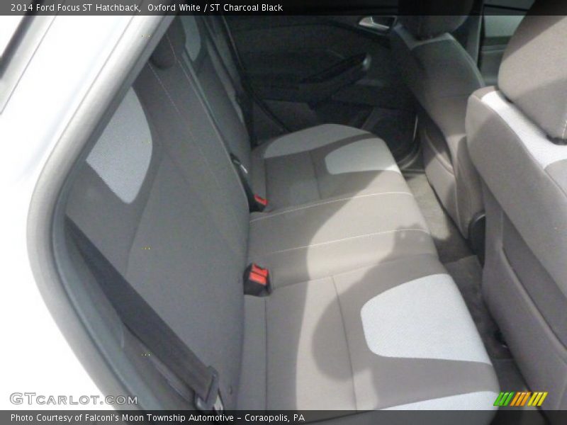 Oxford White / ST Charcoal Black 2014 Ford Focus ST Hatchback