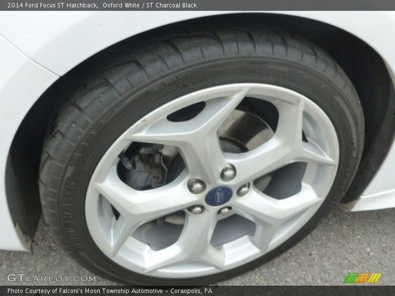 Oxford White / ST Charcoal Black 2014 Ford Focus ST Hatchback
