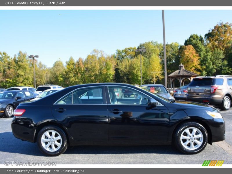 Black / Ash 2011 Toyota Camry LE