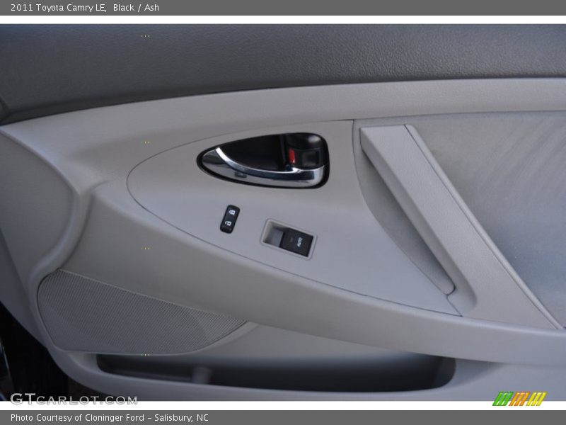 Black / Ash 2011 Toyota Camry LE
