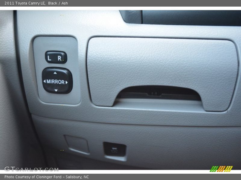 Black / Ash 2011 Toyota Camry LE