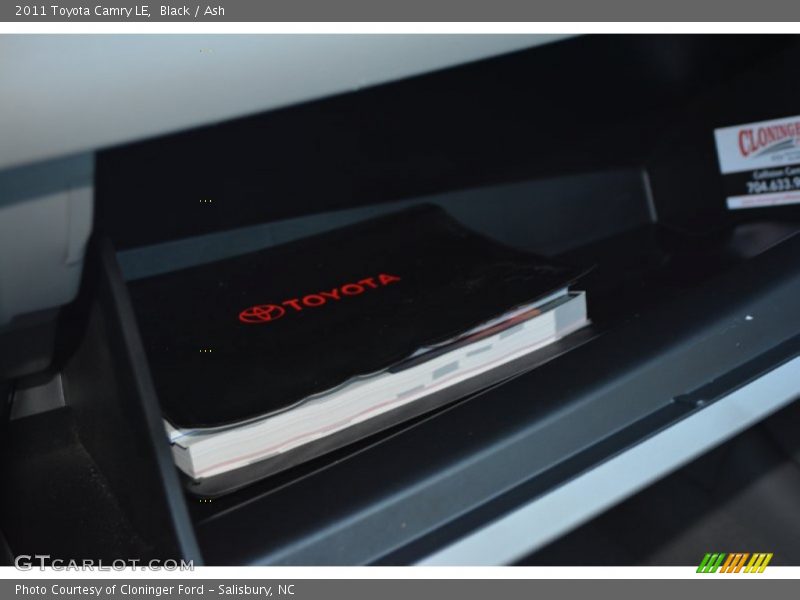 Black / Ash 2011 Toyota Camry LE