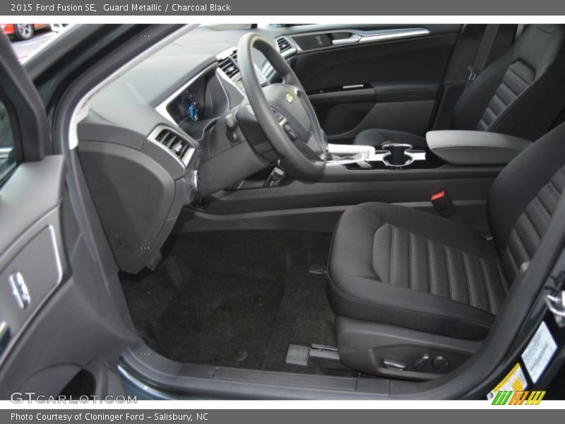Guard Metallic / Charcoal Black 2015 Ford Fusion SE