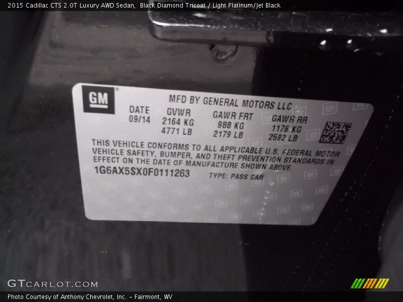 Black Diamond Tricoat / Light Platinum/Jet Black 2015 Cadillac CTS 2.0T Luxury AWD Sedan