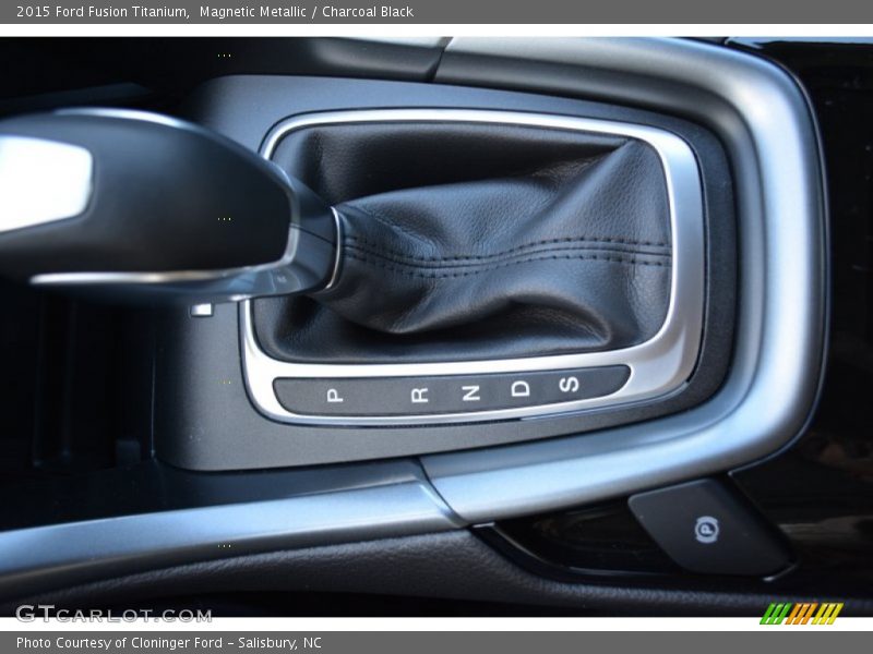 Magnetic Metallic / Charcoal Black 2015 Ford Fusion Titanium