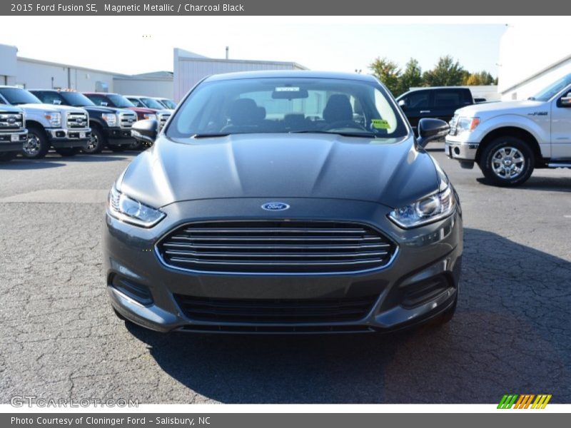 Magnetic Metallic / Charcoal Black 2015 Ford Fusion SE