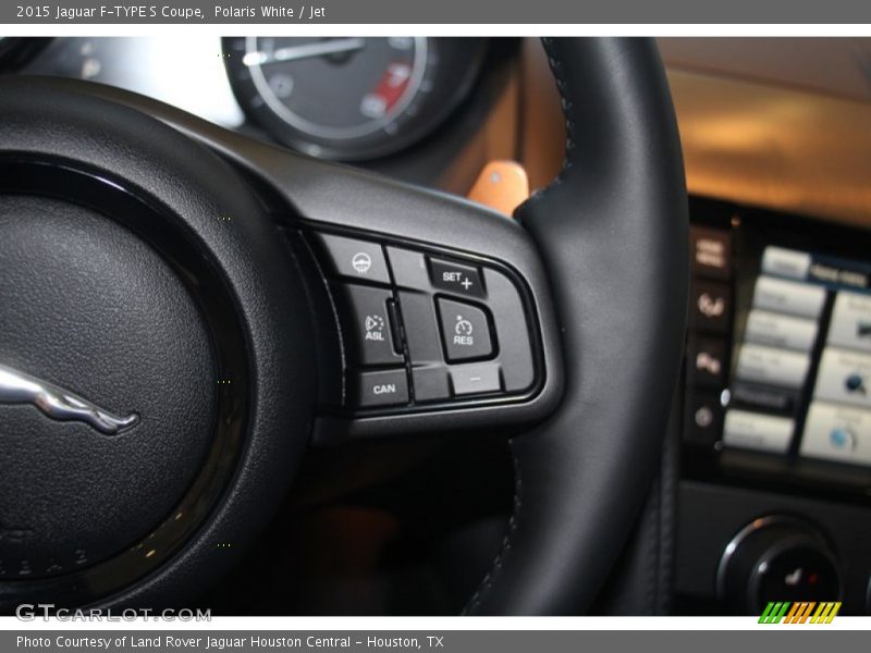 Controls of 2015 F-TYPE S Coupe