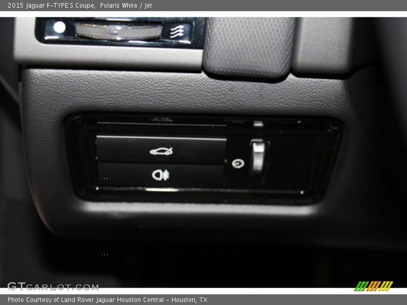 Polaris White / Jet 2015 Jaguar F-TYPE S Coupe