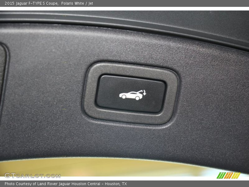 Polaris White / Jet 2015 Jaguar F-TYPE S Coupe