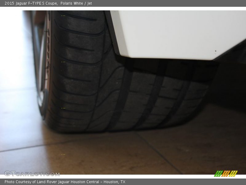 Polaris White / Jet 2015 Jaguar F-TYPE S Coupe