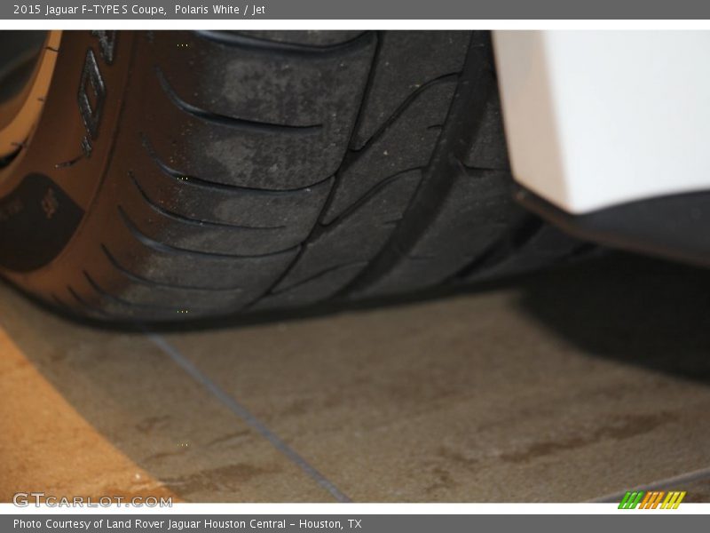 Polaris White / Jet 2015 Jaguar F-TYPE S Coupe