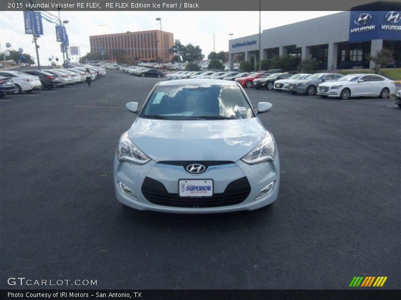 RE FLEX Edition Ice Pearl / Black 2015 Hyundai Veloster RE FLEX