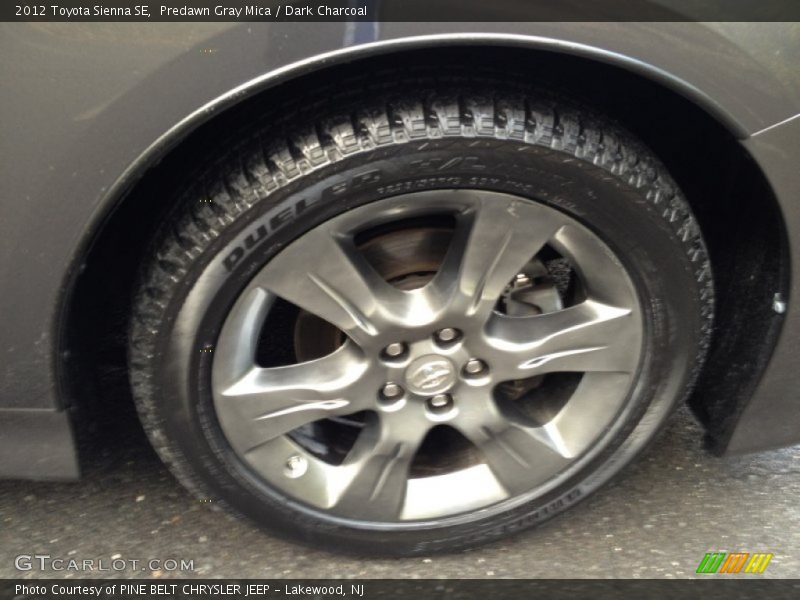Predawn Gray Mica / Dark Charcoal 2012 Toyota Sienna SE