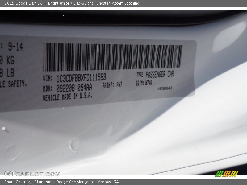 Bright White / Black/Light Tungsten Accent Stitching 2015 Dodge Dart SXT