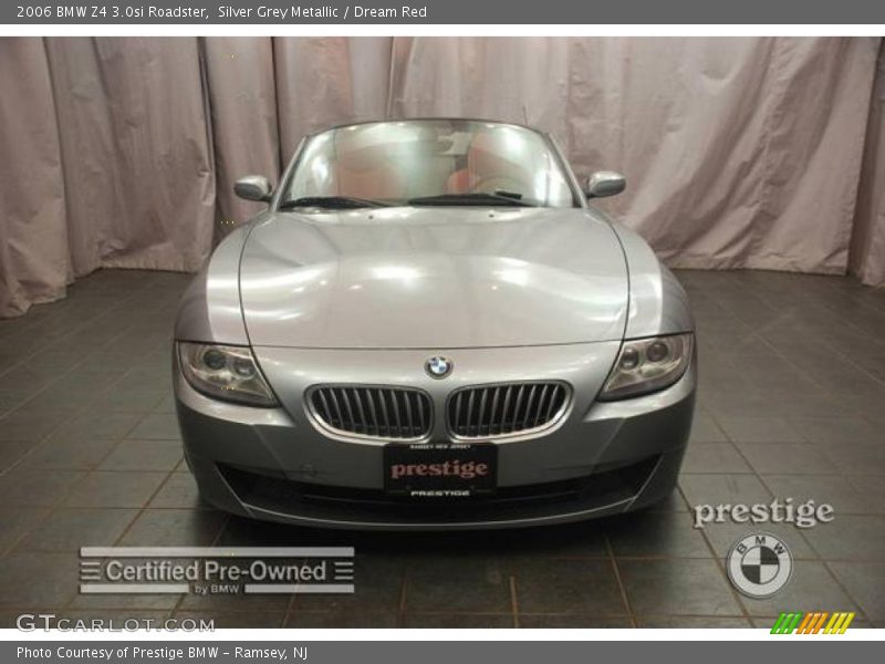 Silver Grey Metallic / Dream Red 2006 BMW Z4 3.0si Roadster