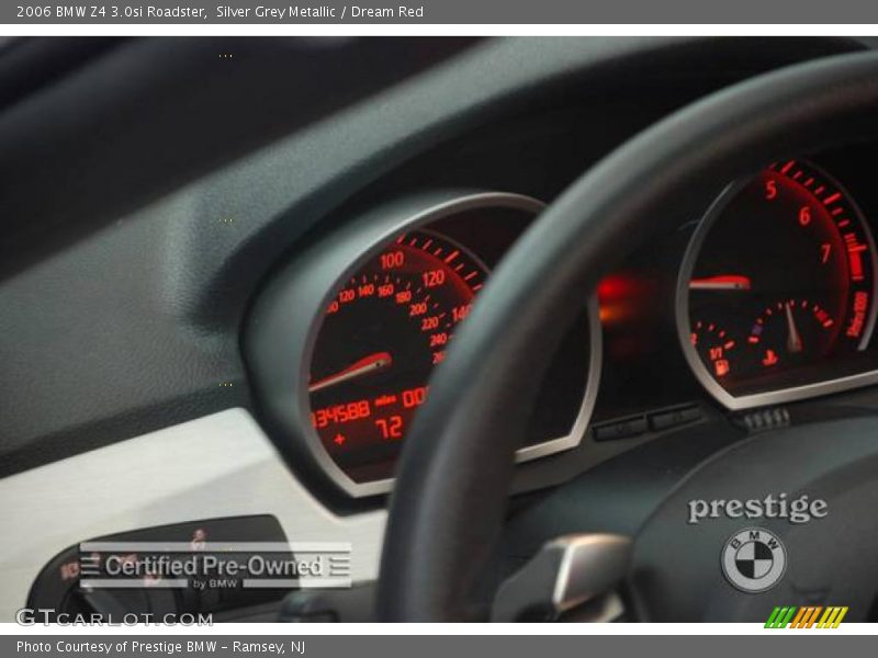 Silver Grey Metallic / Dream Red 2006 BMW Z4 3.0si Roadster