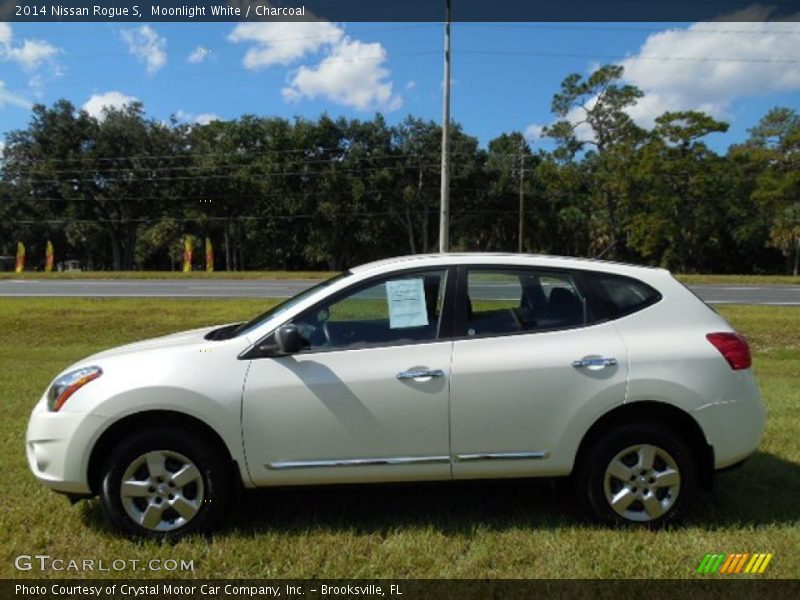 Moonlight White / Charcoal 2014 Nissan Rogue S