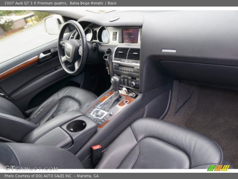 Bahia Beige Metallic / Black 2007 Audi Q7 3.6 Premium quattro