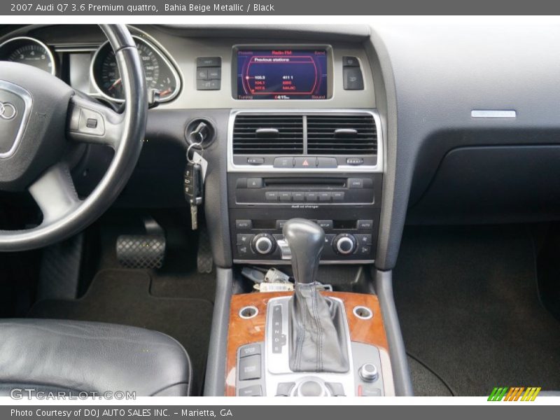 Bahia Beige Metallic / Black 2007 Audi Q7 3.6 Premium quattro