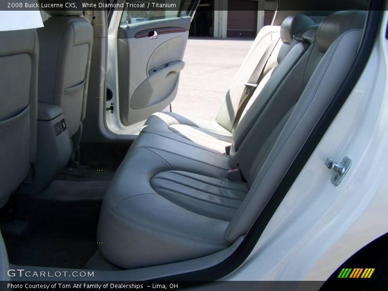 White Diamond Tricoat / Titanium 2008 Buick Lucerne CXS