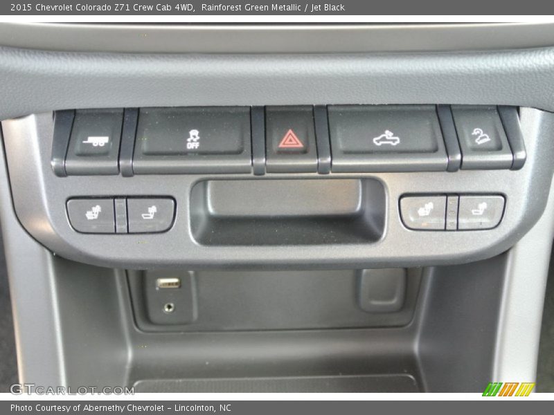 Controls of 2015 Colorado Z71 Crew Cab 4WD
