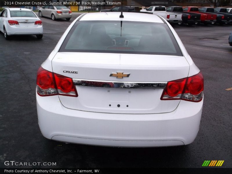 Summit White / Jet Black/Medium Titanium 2014 Chevrolet Cruze LS