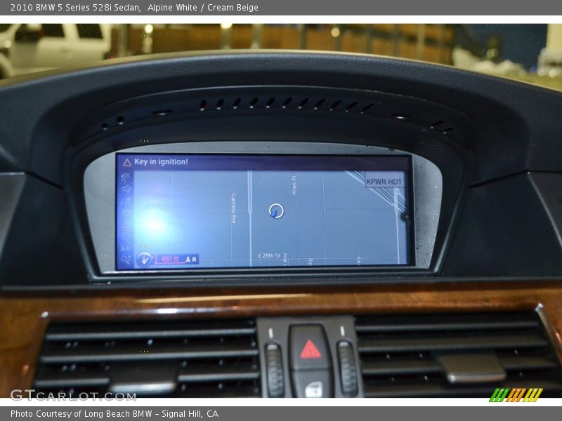 Alpine White / Cream Beige 2010 BMW 5 Series 528i Sedan