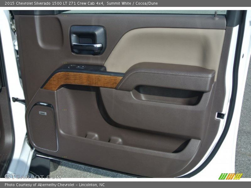Summit White / Cocoa/Dune 2015 Chevrolet Silverado 1500 LT Z71 Crew Cab 4x4