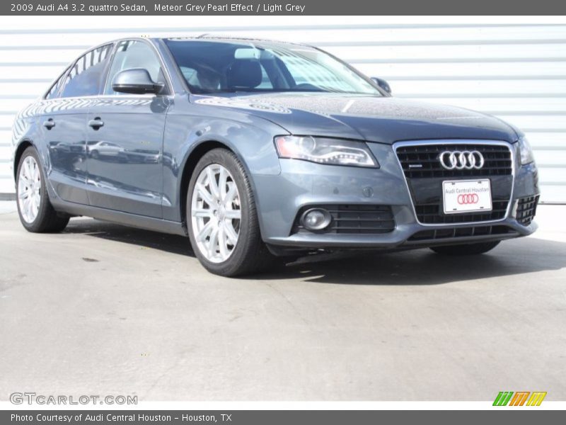 Meteor Grey Pearl Effect / Light Grey 2009 Audi A4 3.2 quattro Sedan