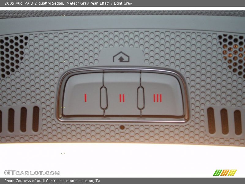 Meteor Grey Pearl Effect / Light Grey 2009 Audi A4 3.2 quattro Sedan