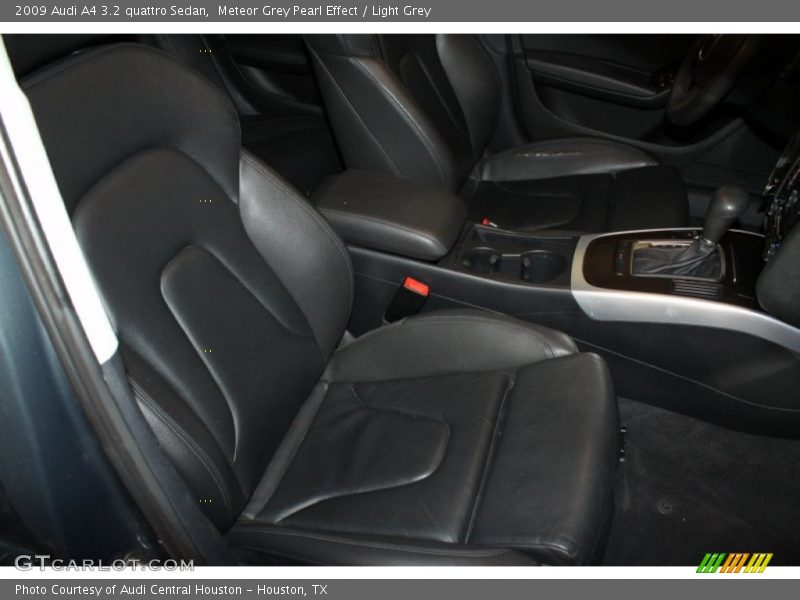 Meteor Grey Pearl Effect / Light Grey 2009 Audi A4 3.2 quattro Sedan
