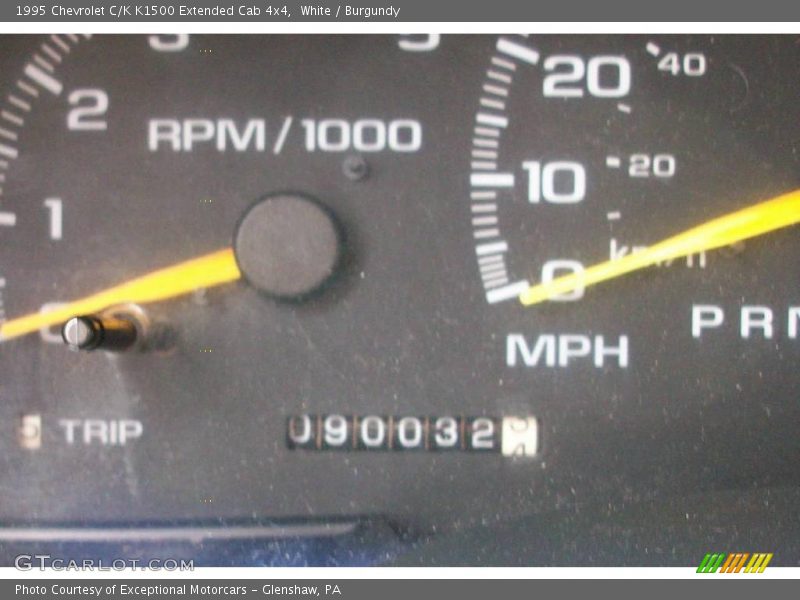 White / Burgundy 1995 Chevrolet C/K K1500 Extended Cab 4x4