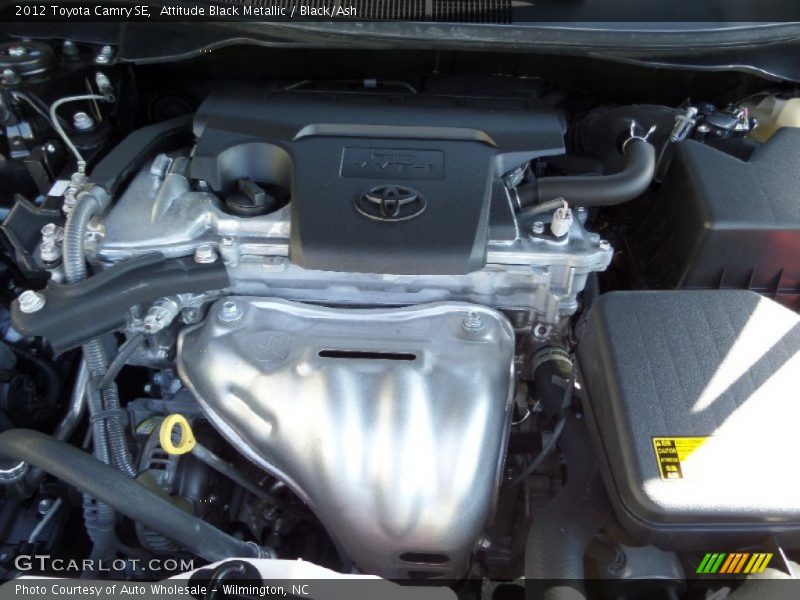 Attitude Black Metallic / Black/Ash 2012 Toyota Camry SE