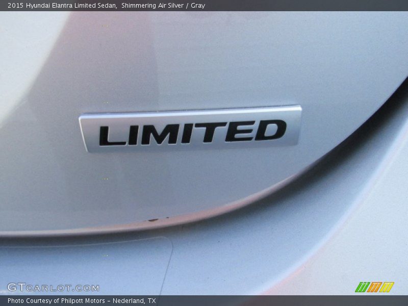 Shimmering Air Silver / Gray 2015 Hyundai Elantra Limited Sedan