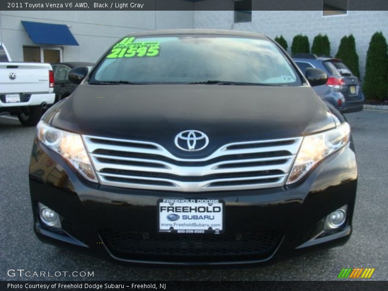 Black / Light Gray 2011 Toyota Venza V6 AWD