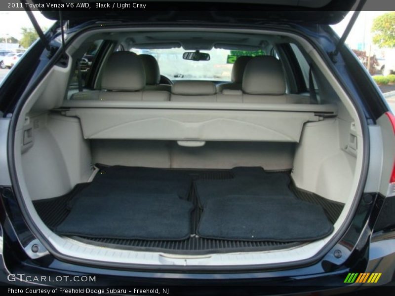 Black / Light Gray 2011 Toyota Venza V6 AWD